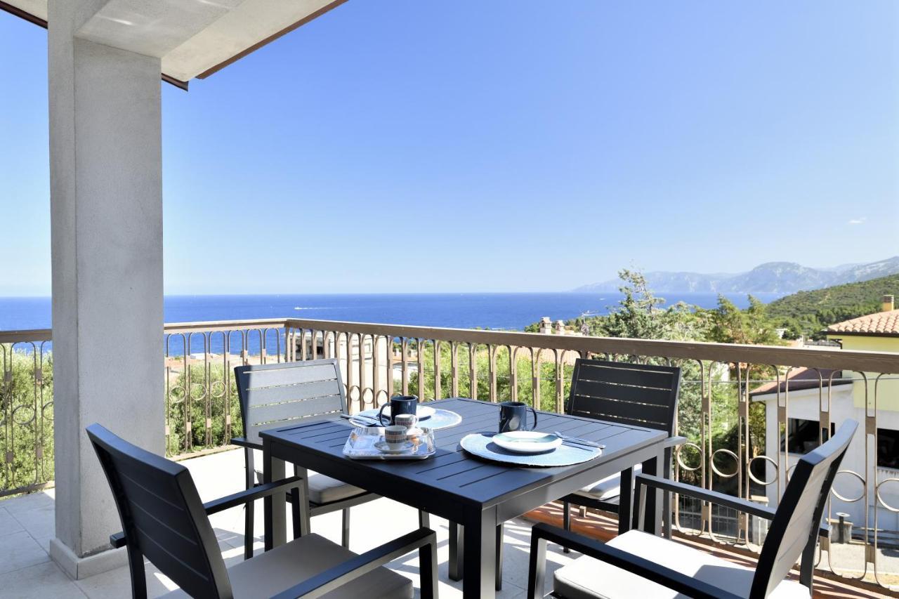 Appartamento Vista Golfo Cala Gonone Exteriér fotografie
